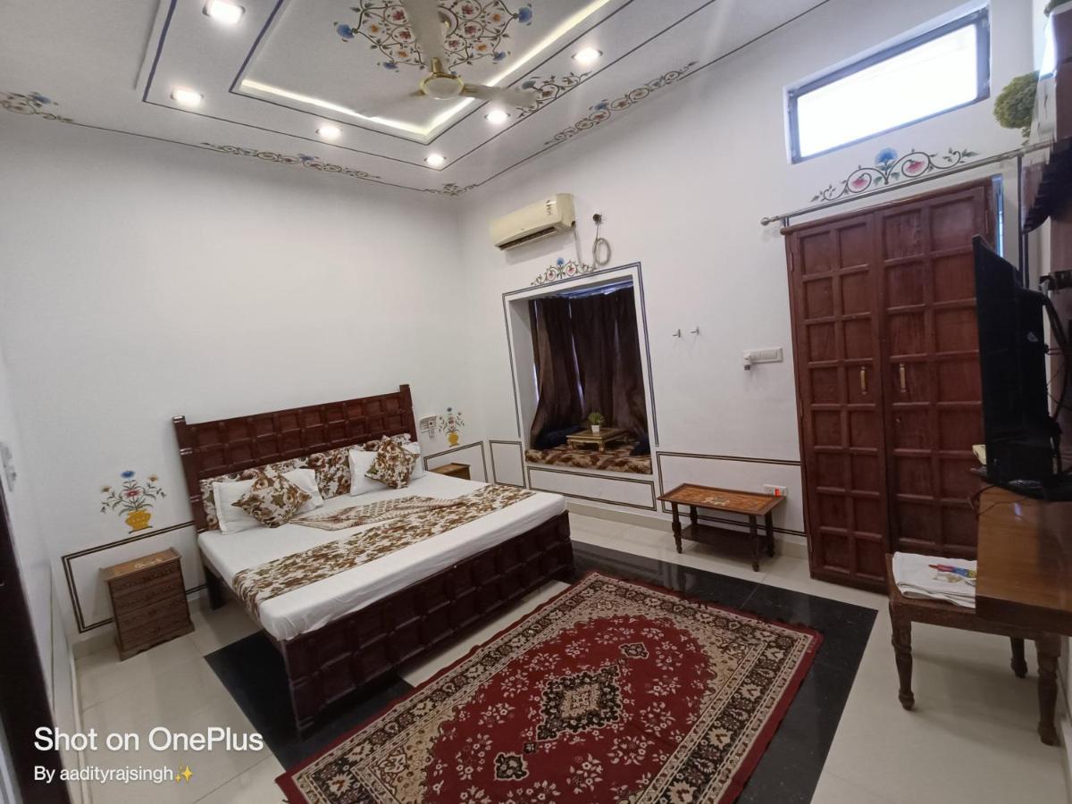 Chittorgarh Fort Haveli Bed and Breakfast Værelse billede